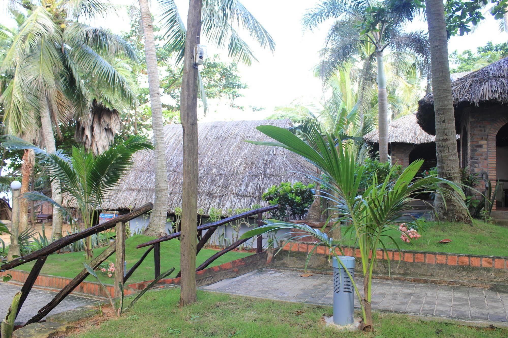 Lien Hiep Thanh Homestay & Beach Bar Phu Quoc Esterno foto