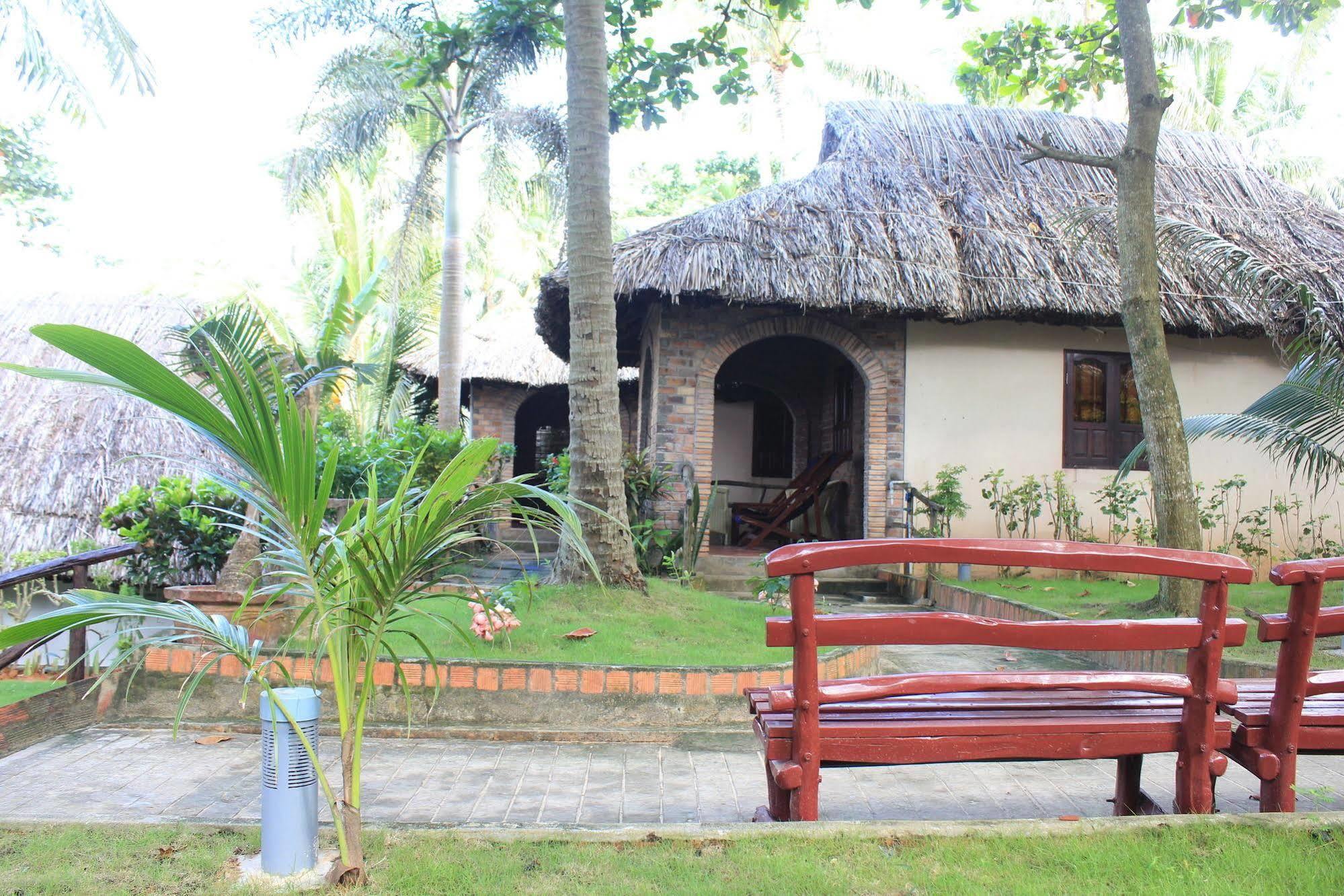 Lien Hiep Thanh Homestay & Beach Bar Phu Quoc Esterno foto
