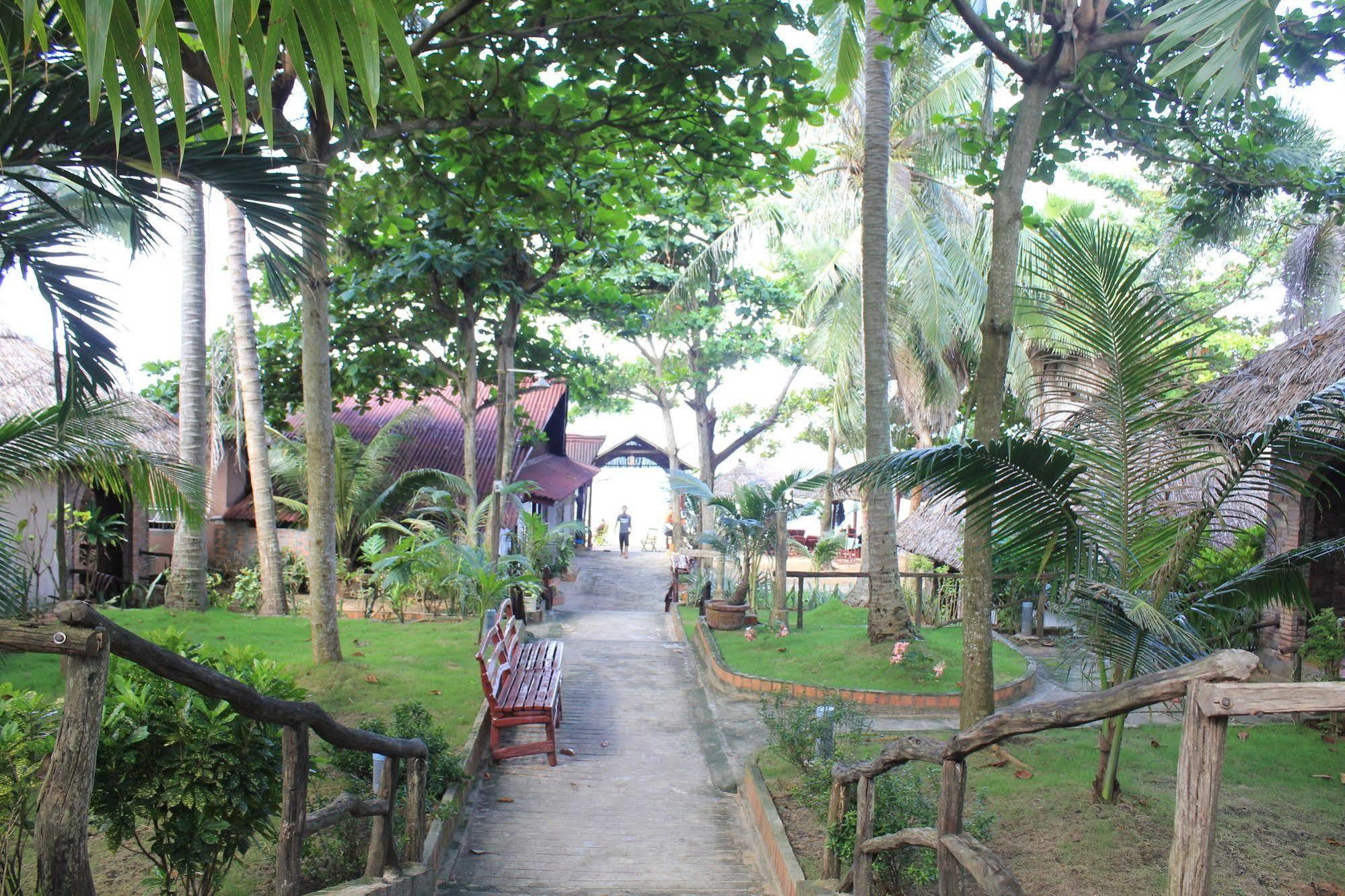 Lien Hiep Thanh Homestay & Beach Bar Phu Quoc Esterno foto